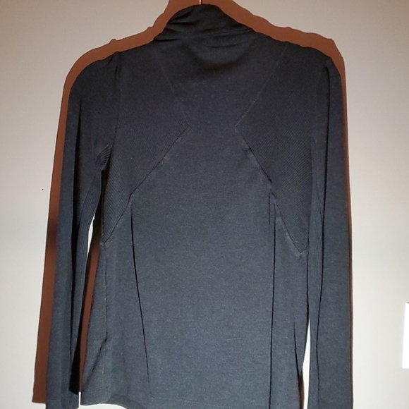 Jacket - Picture 3 of 4